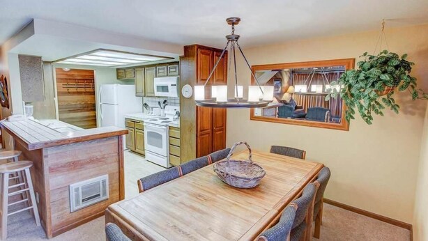 Private kitchen - Sierra Megeve #31 (Mammoth Lakes)