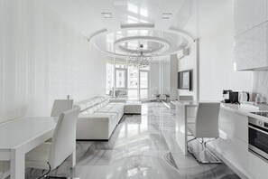 Suite, Terrace | Minibar, individually furnished, desk, laptop workspace - Royal Apartments Gagarinskoe plato 5a (Odesa)