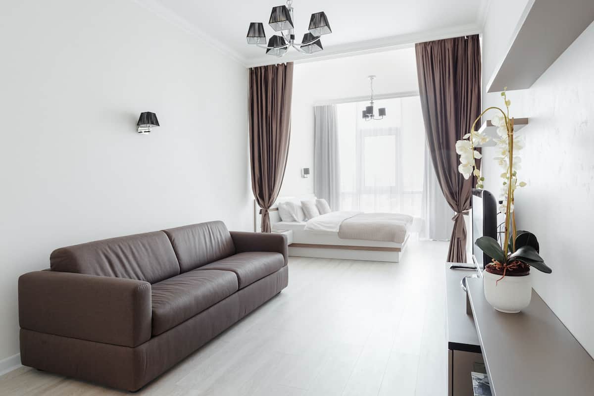 Apartment, 1 Bedroom, Kitchen | 1 bedroom, minibar, individually furnished, desk