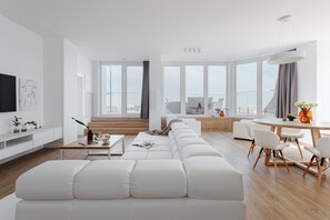 Cobertura real | Roupas de cama antialérgicas, frigobar, individualmente decorados