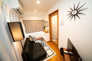 2 bedrooms, iron/ironing board, free WiFi - OneHome Shinn-Nakano (Tokyo)