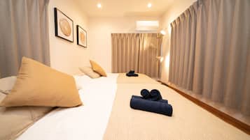 2 bedrooms, iron/ironing board, free WiFi