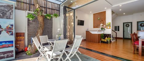 TV de tela plana 32 polegadas com canais a cabo, TV