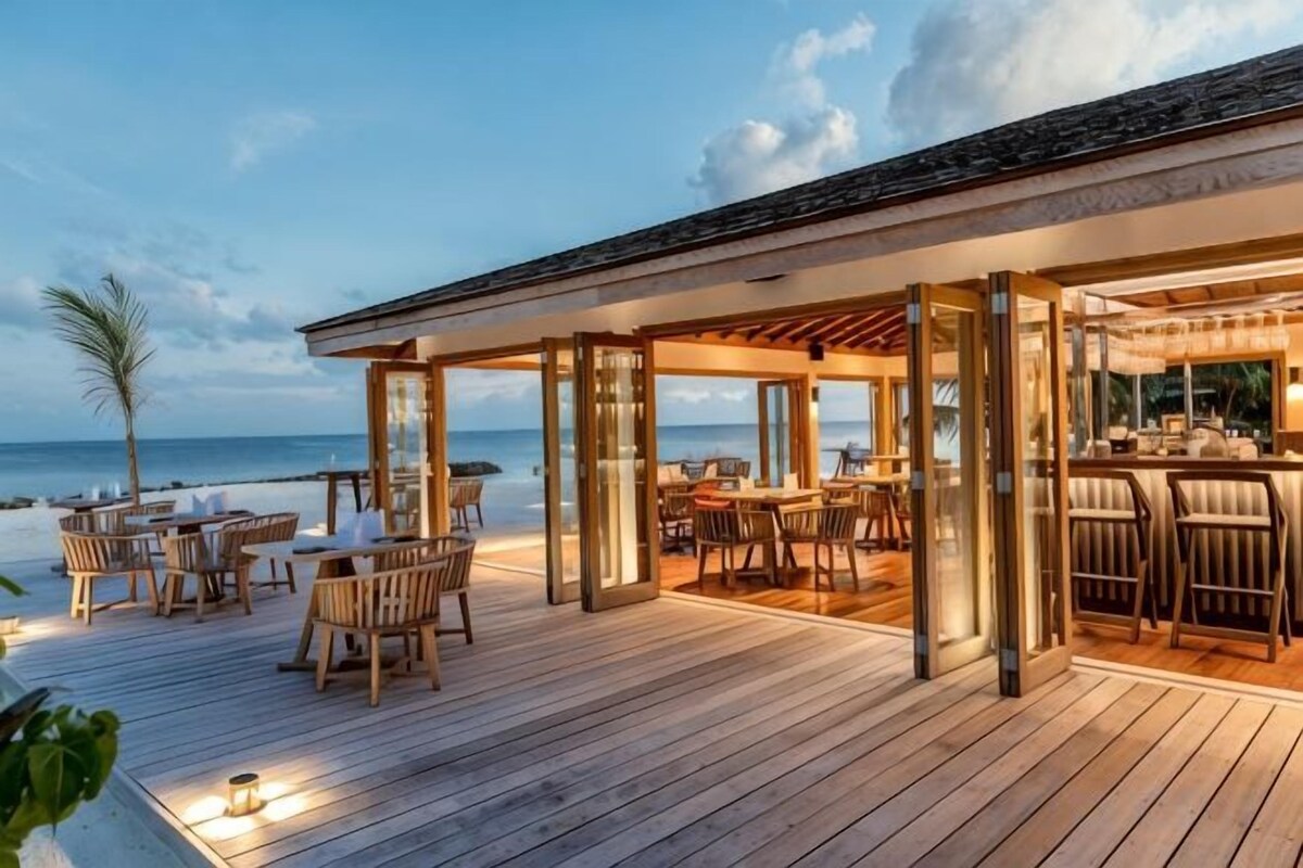 Beach Pool Villa