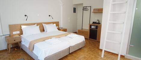 1 Schlafzimmer, Zimmersafe, Bügeleisen/Bügelbrett, WLAN