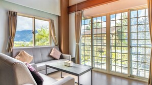 Extra Large family Suite | View from room - Qing Jing Star Home Stay (Ren'ai)