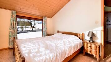 Ferienhaus | 2 Schlafzimmer, individuell eingerichtet