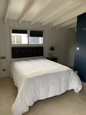 3 chambres, fer et planche à repasser, Wi-Fi, literie fournie