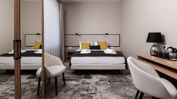 Classic-dobbeltværelse | 1 soveværelse, pengeskab på værelset, mørklægningsgardiner