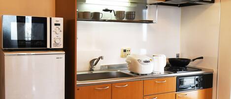 Apartment | Private kitchenette | Fridge, microwave, stovetop, electric kettle