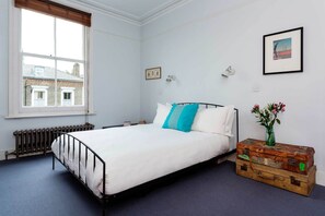 House (5 Bedrooms) | 5 bedrooms, iron/ironing board, bed sheets - A Patterned Array (London)