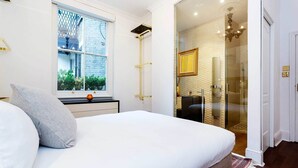 2 bedrooms, iron/ironing board, bed sheets - Blomfield Court (London)