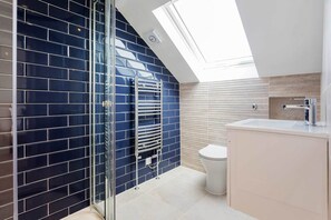 Bathroom - Soothe the Senses (London)