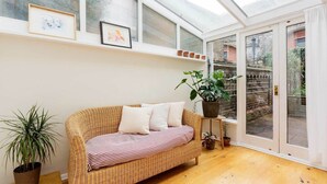 House (3 Bedrooms) | Living room - Ravenscourt Gardens (London)