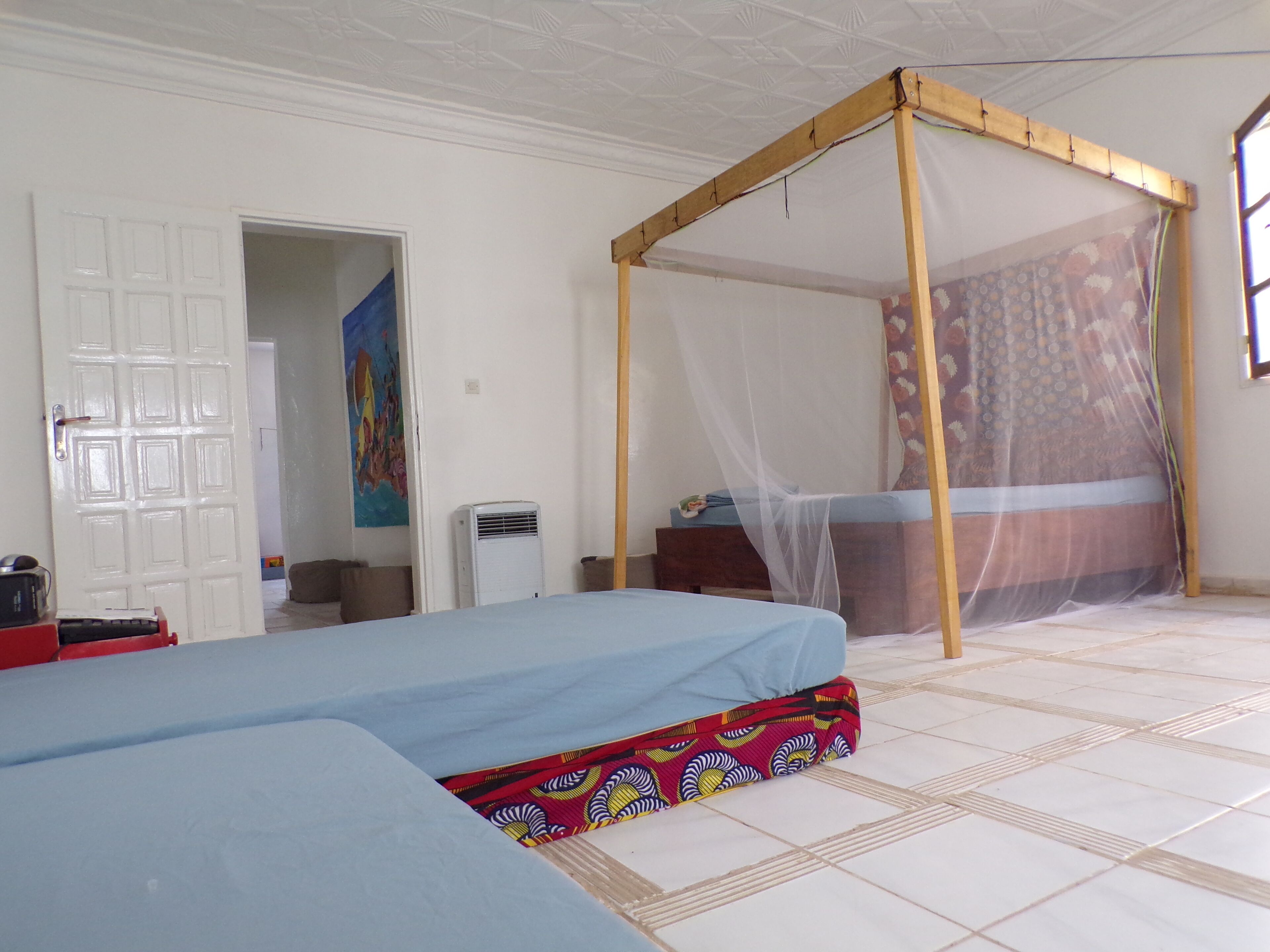 Kamar Keluarga | Didekorasi berbeda-beda, Wi-Fi gratis, dan seprai linen