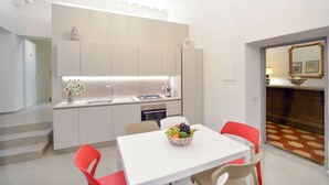 อพาร์ทเมนท์, 3 ห้องนอน | ครัวส่วนตัว