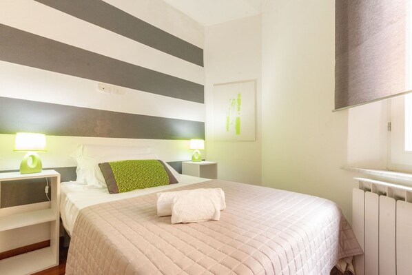 Apartment, 2 Schlafzimmer | 2 Schlafzimmer, Babybetten, kostenloses WLAN, Bettwäsche