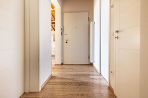 Appartement, 2 chambres | Équipements de la chambre