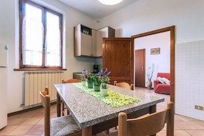 Apartment, 1 Bedroom | In-room dining - Prodaia - Lo Spigo (Siena)