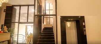 Hotel Sashi Paradise