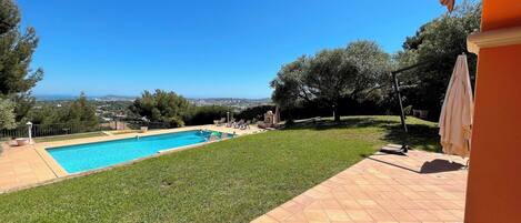 Piscina all'aperto