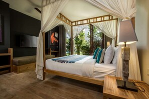Villa (6 Bedrooms)