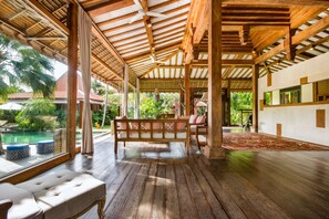 Villa (5 Bedrooms) | Property amenity