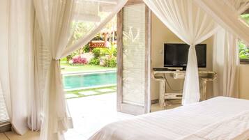 1 bedroom, iron/ironing board, bed sheets