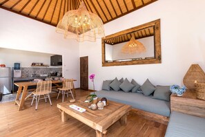 Villa (2 Bedrooms) | Wohnbereich