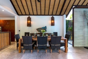 Vila (Multiple Bedrooms) | Fasilitas properti