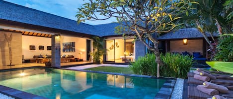 Villa (Multiple Bedrooms) | Façade de l’hébergement