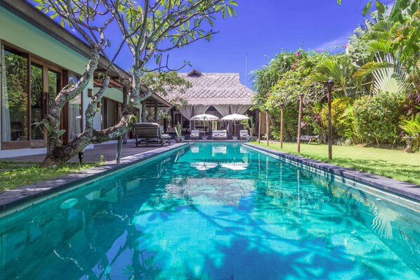 Pool - Bali Villa Near the Beach, 2064 (Seminyak)