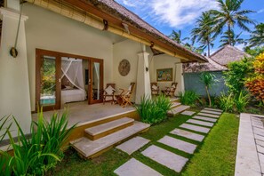 Villa (4 Bedrooms) | Terrace/patio - Bali Villa Near the Beach, 2015 (Manggis)