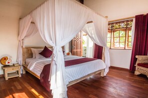 Vila (1 Bedroom) | 1 quarto, ferros/tábuas de passar roupa, roupa de cama