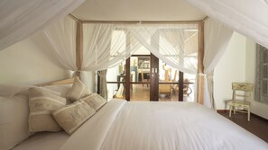 Villa (Multiple Bedrooms) | Property amenity