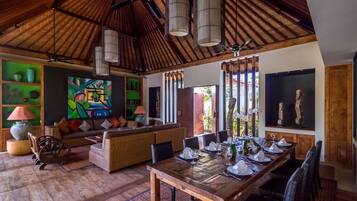 Villa (1 Bedroom) | 1 bedroom, iron/ironing board, bed sheets