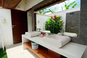 Property amenity - Villa for Rent in Bali 2032 (Ubud)