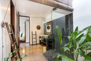 Villa (2 Bedrooms) | Property amenity