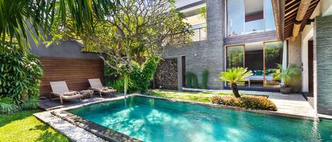 Villa (2 Bedrooms) | Front of property