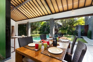 Villa (2 Bedrooms) | Property amenity