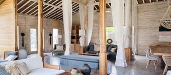 Luxury 5 Bedroom Villa With Private Pool, Bali Villa 2022