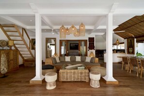 Villa (1 Bedroom) | Living room - Villa for Rent in Bali 2039 (Seminyak)