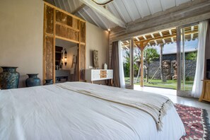 Vila (Multiple Bedrooms) | 1 kamar tidur, ruang kerja ramah laptop, dan setrika/meja setrika