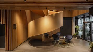 Sala de estar en el lobby