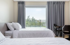Habitación (For 2) | Cortinas blackout, insonorización y wifi gratis 