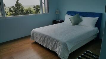 Standard Double Room, 1 Double Bed | Desk, laptop workspace, soundproofing, free WiFi