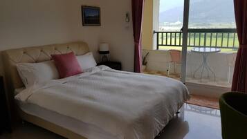 Comfort Double Room, 1 Double Bed, Mountain View | Desk, laptop workspace, soundproofing, free WiFi