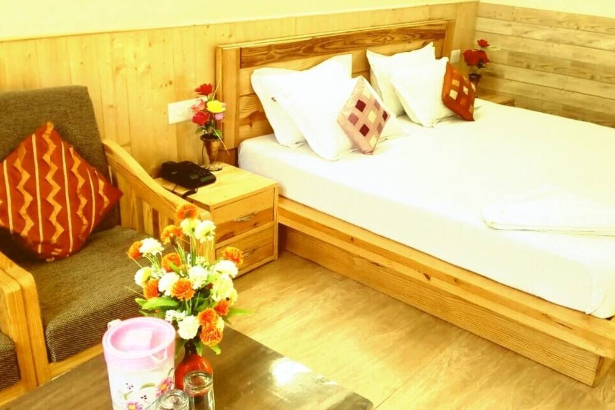 In-room safe, free WiFi