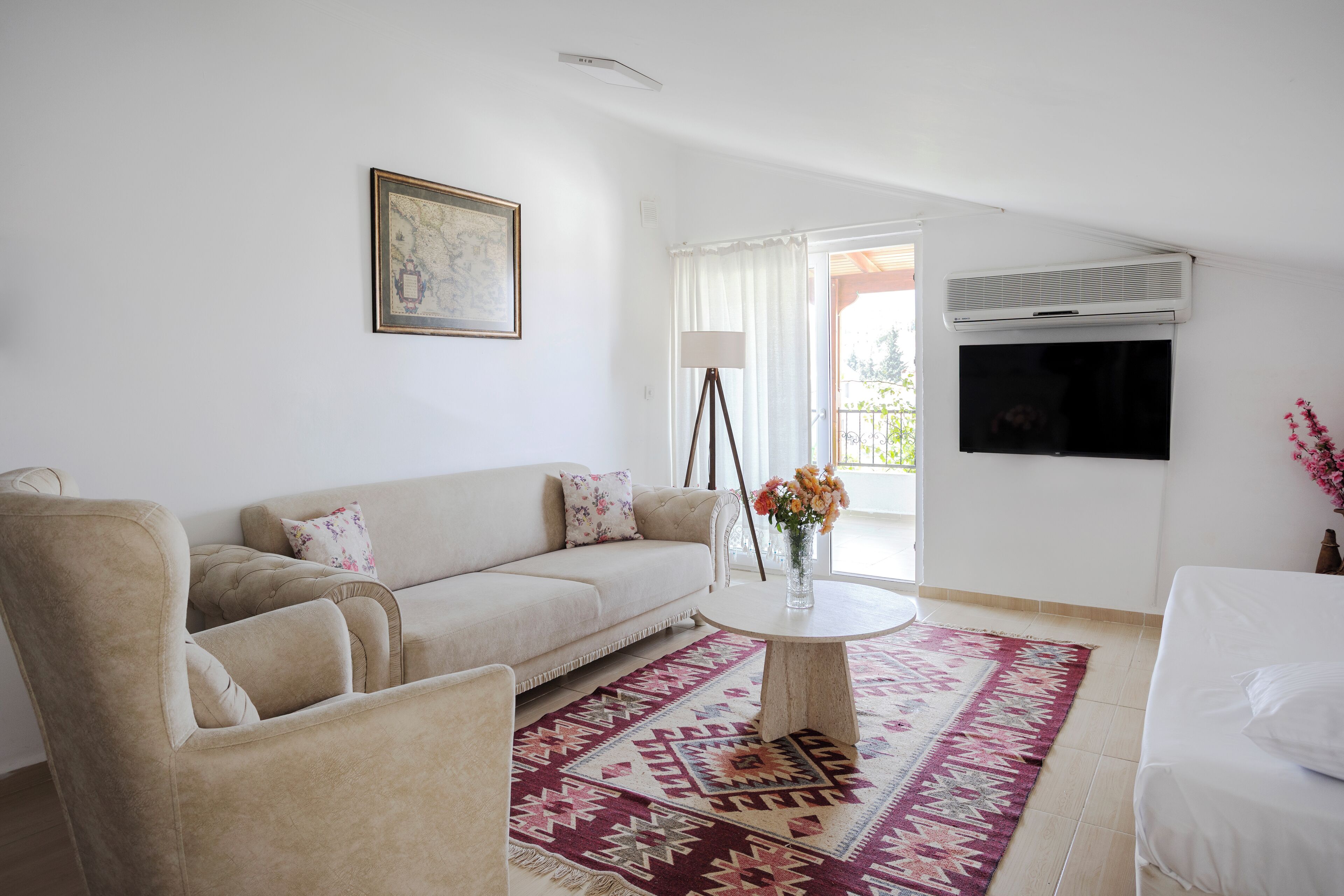 Terrace Apartment, 1 Bedroom, City View | مكتب وتجهيزات عازلة للصوت ومكواة/لوح كي وأسرّة أطفال/رضّع (مجانًا)