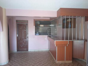 Reception - King Wise Guest House (Matuu)